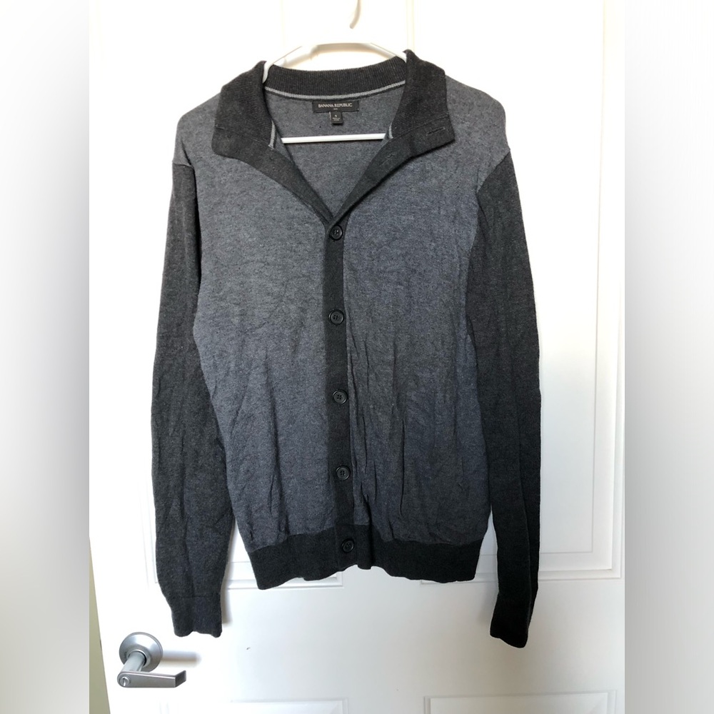 Banana Republic Men’s Two-Tone Charcoal Grey Button Cardigan Size Small